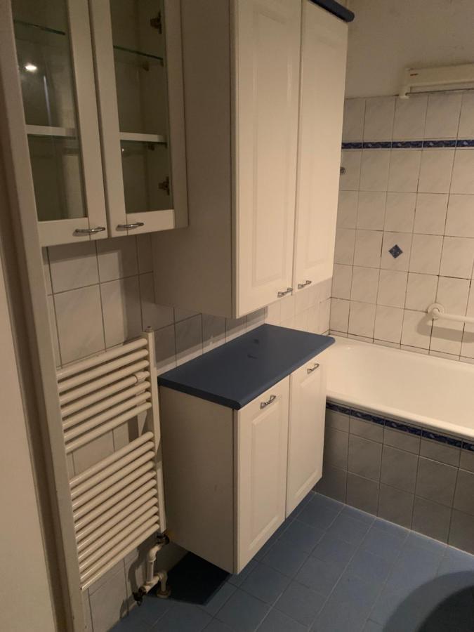 Sehr Schone Zimmer 1 In Wien Favoriten Eksteriør bilde